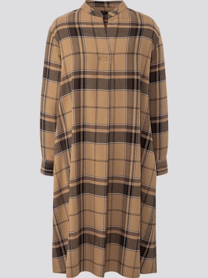 ユニクロ　フランネルAラインワンピース　3990円（税込）