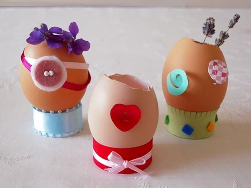 ペットボトルのキャップで工作！ミニサイズの花瓶