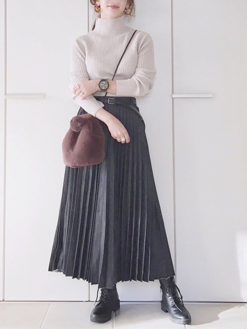 GUで2990円など新しいプチプラブーツを取り入れるのも手です　出典：WEAR