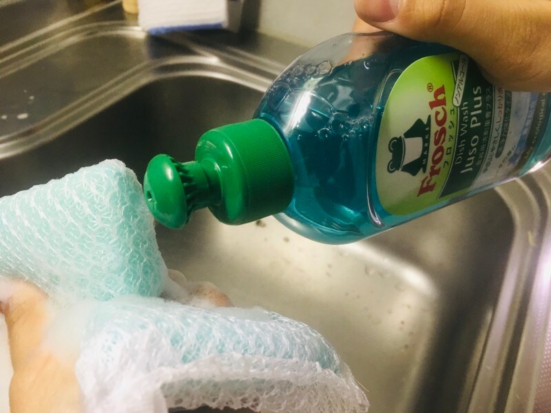 つけおき洗いの場合は、水1ℓに対して0,6ml