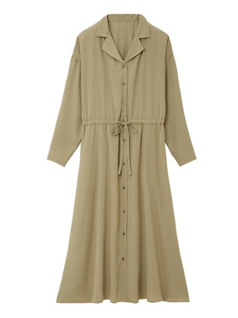 GU オープンカラーシャツワンピース 2990円（税抜）