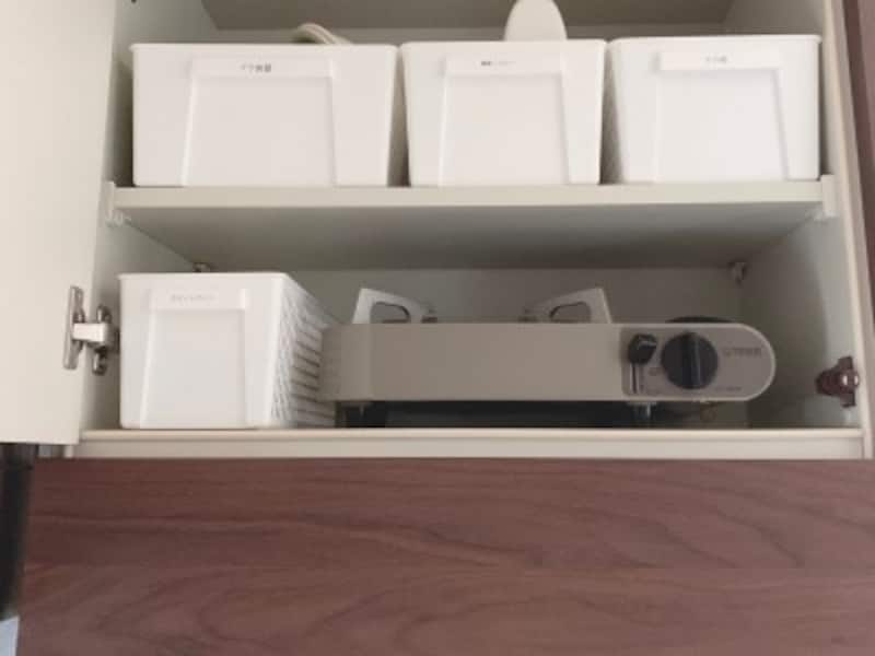 吊戸棚内の収納に活用