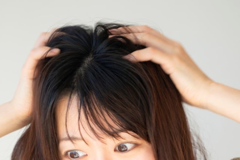 指の腹でギュッギュッと指圧するようなイメージで