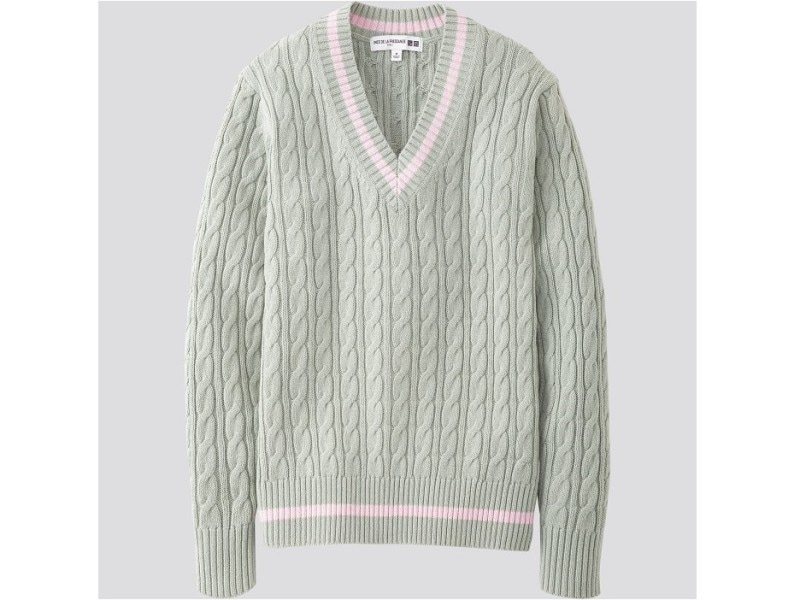 クリケットVネックセーター 3990円(税抜)