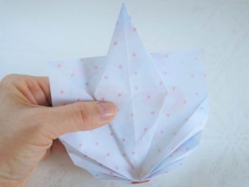 バレンタイン折り紙ハート折り方　裏返す