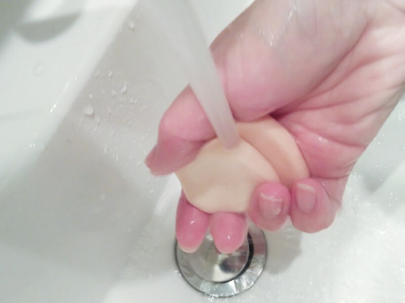 すすぎの最終仕上げは流水で