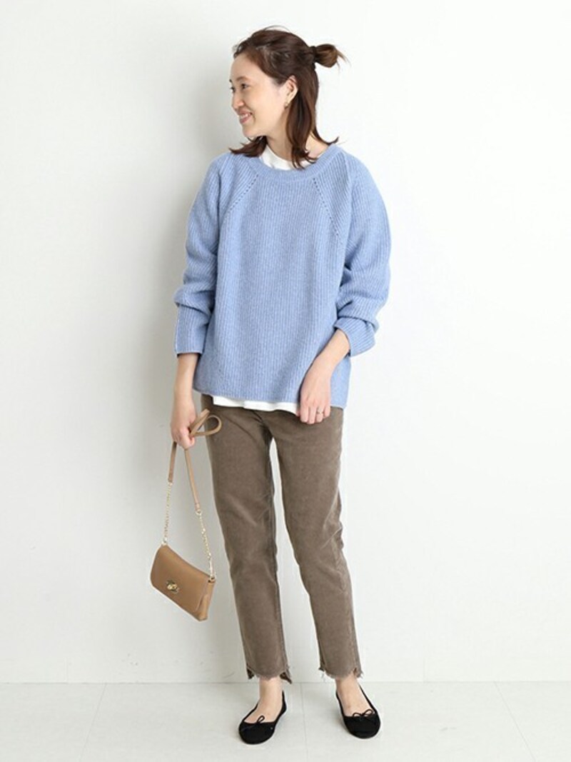 分かりやすい春色をプラスするだけでぐっとおしゃれ見えします 出典:WEAR