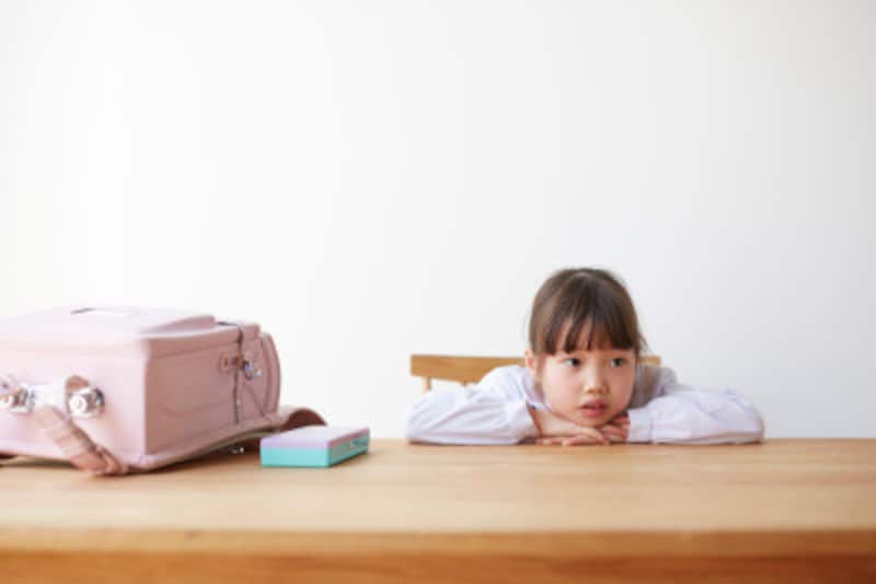 宿題が終わらない、やる気がない子へのNG言動 「宿題やった?」