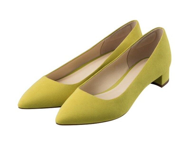 GU マシュマロローヒールパンプス 2490円（税抜）