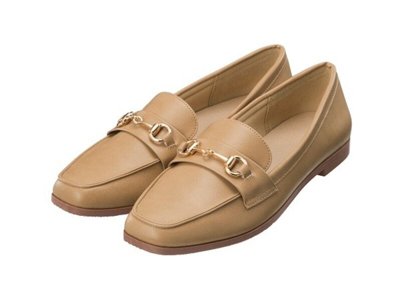 GU ビットローファー 1990円（税抜）