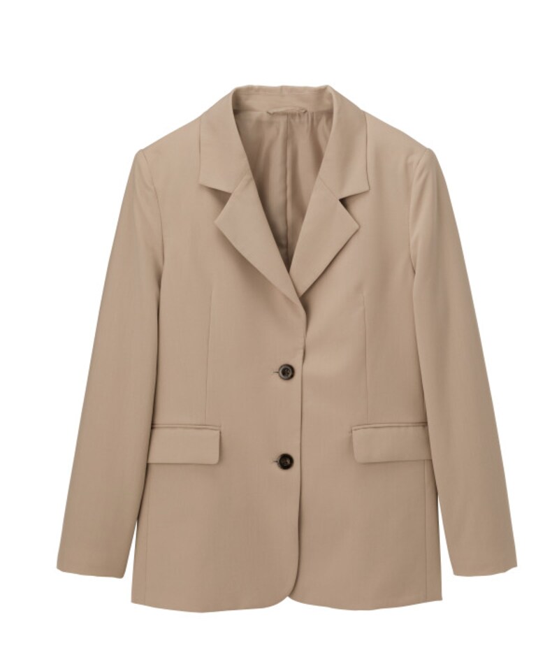 GU  オーバーサイズテーラードジャケット  4990円（税抜）