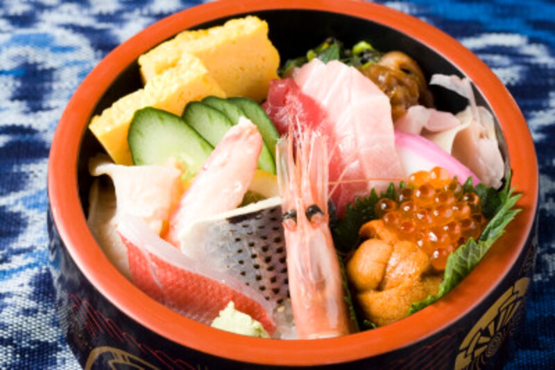 ちらし寿司をひな祭りになぜ食べる 由来 具材や献立 東西の違い 暮らしの歳時記 All About ちらし寿司をひな祭りになぜ食べる 由来 具材や献立 東西の違い 暮らしの歳時記 All About