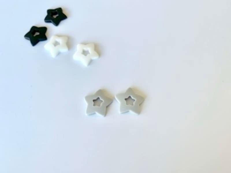 グレー・ホワイト・ブラック3組セットで110円（セリア）