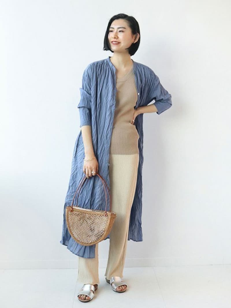 カジュアルコーデの羽織りにもなるので便利　出典：WEAR