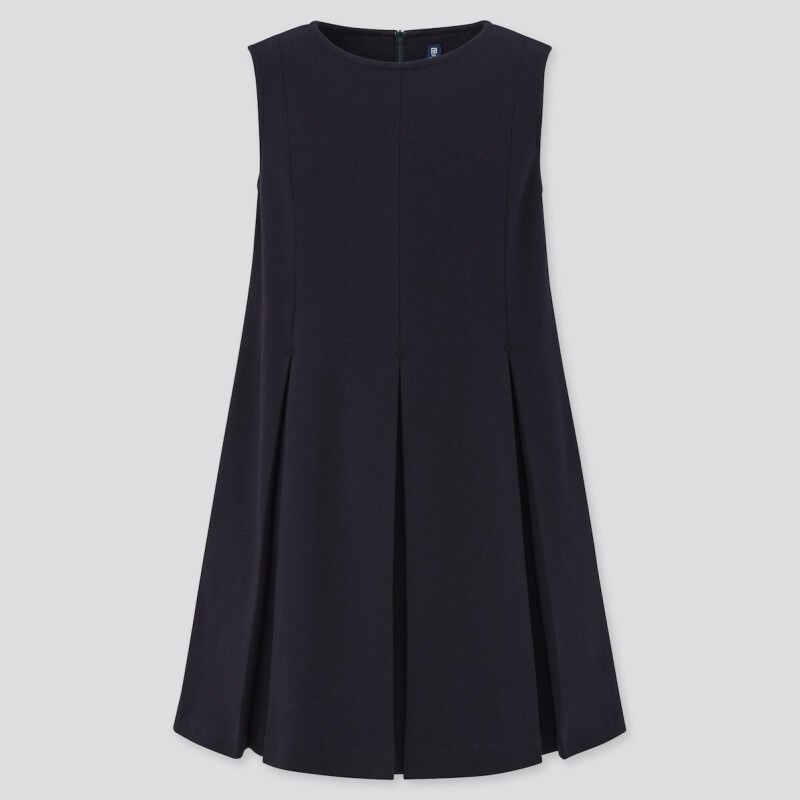 子どもの喪服はネイビーカラーでも可