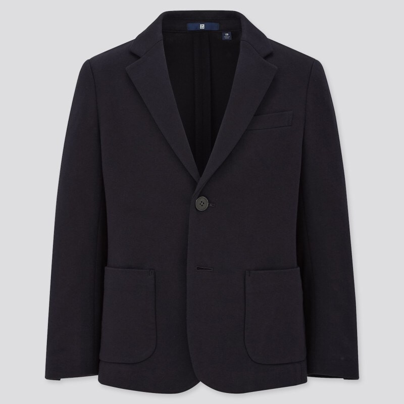 子どもの喪服はネイビーカラーでも可