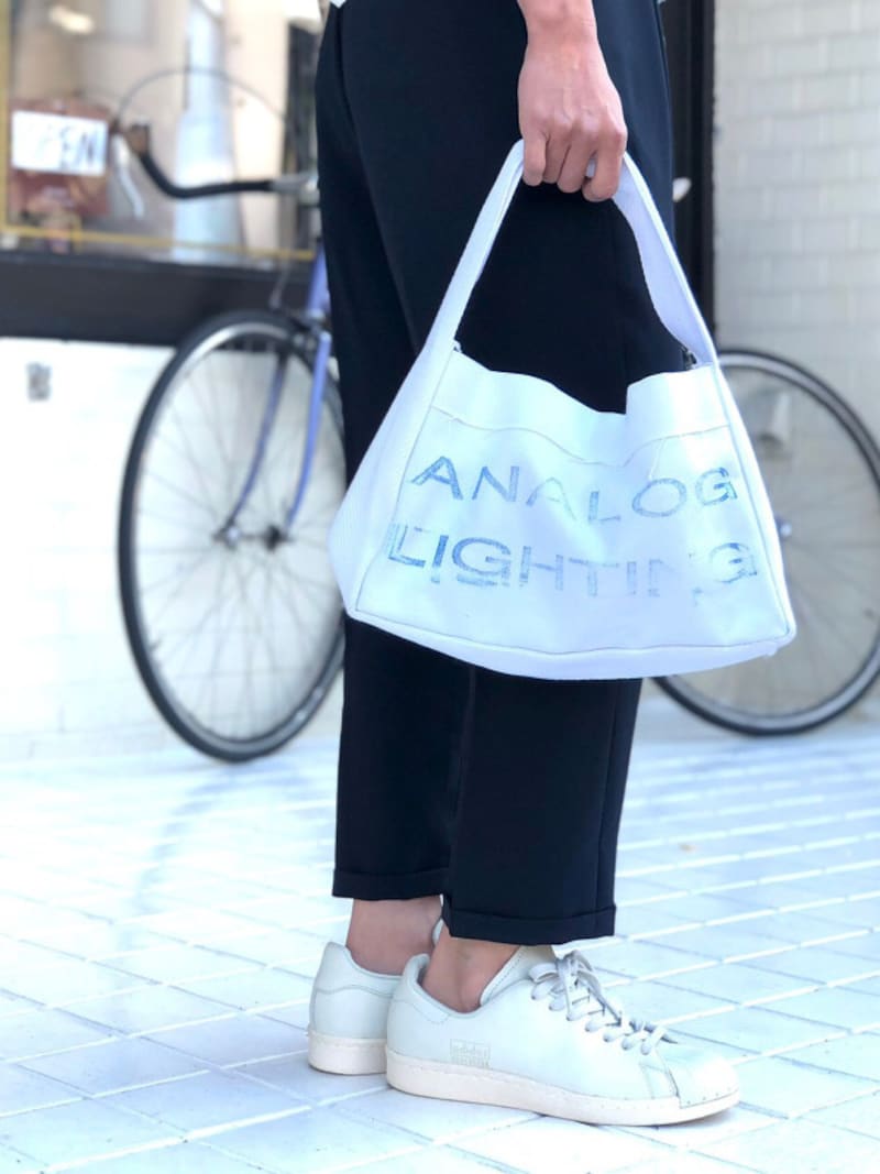 エコバッグはぜひ白を。ロゴにこだわって選びたいもの
