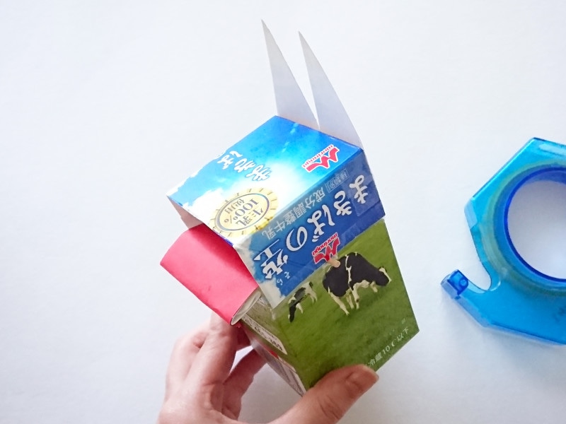 しかけ貯金箱を組み立てる