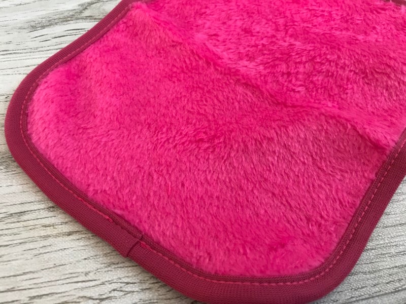 ダイソーおすすめクレンジングタオル