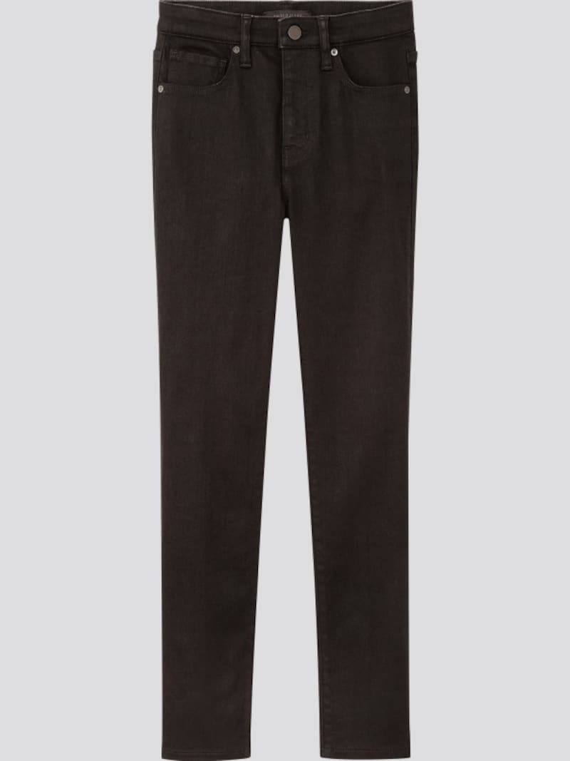 ユニクロ　ハイライズスキニーアンクルジーンズ　3990円（税抜）