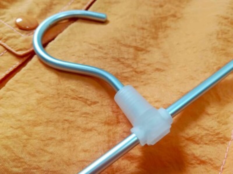 フック接続部のパーツは、ピンチと同じポリプロピレン製