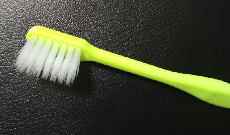 毛先は細くなっているため歯の隙間にも入りやすいです