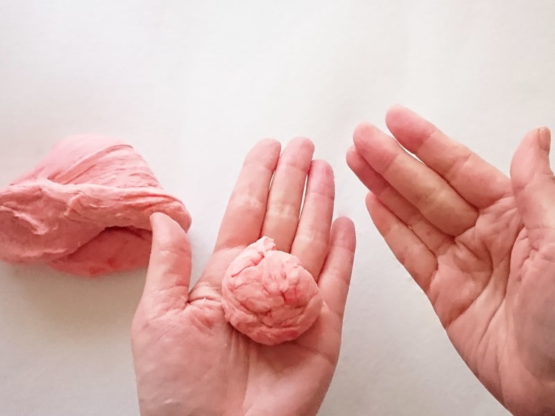 小麦粉粘土 遊び 乳幼児