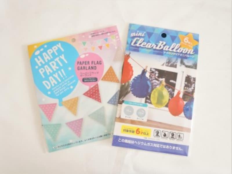 三角形のフラッグガーランドとネオンカラーの風船がおススメです。