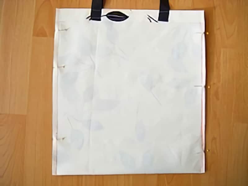 ビニール素材の丈夫なエコバッグの作り方