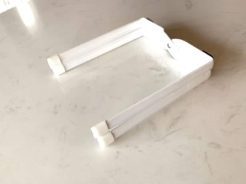 折りたたむと約3cmとスリムになる。