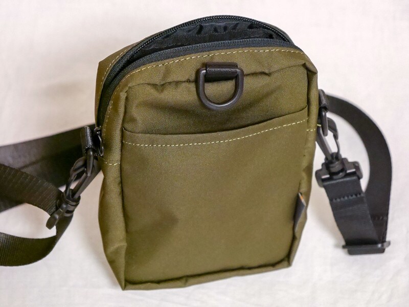 後ろのDカンが地味におすすめ