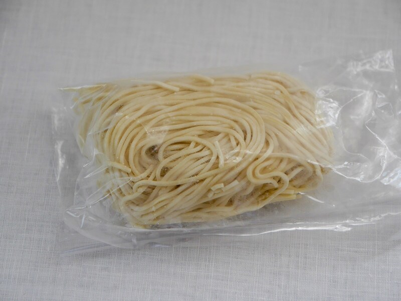 広島にある｢磯野製麺｣製のお好み焼き用の麺をラーメンに！