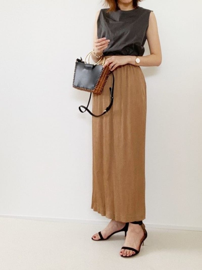 シルク風にも見えるツヤのあるマーセライズコットンは要チェック 出典:WEAR