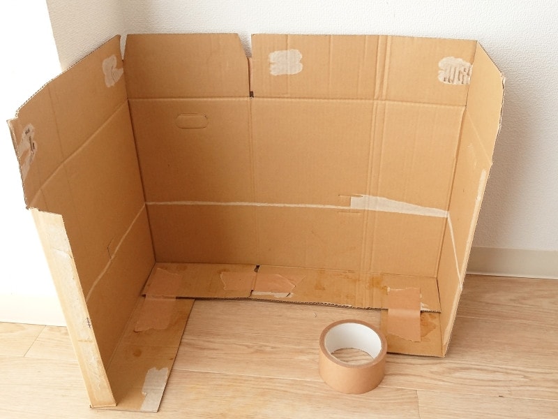 駄菓子屋さんごっこ ダンボールでお店を手作り