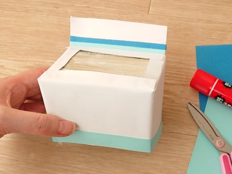 牛乳パックで作るアイスクリームケース