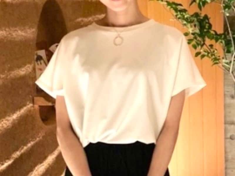 ちょいゆる が理想的 自分に似合う白tシャツの選び方 レディースファッション All About