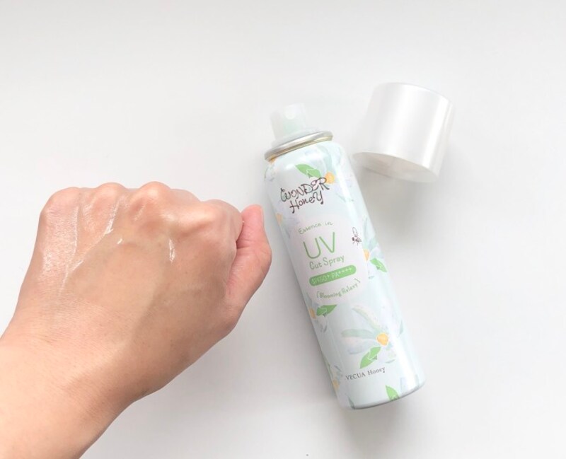 日焼け止め,UV対策,紫外線,日焼け止めスプレー,ベキュアハニー,ワンダーハニー,エッセンスUVひんやり透明スプレー,シトラスソルベ