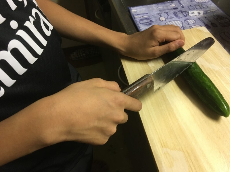 好きな野菜を水洗いして切るだけ。