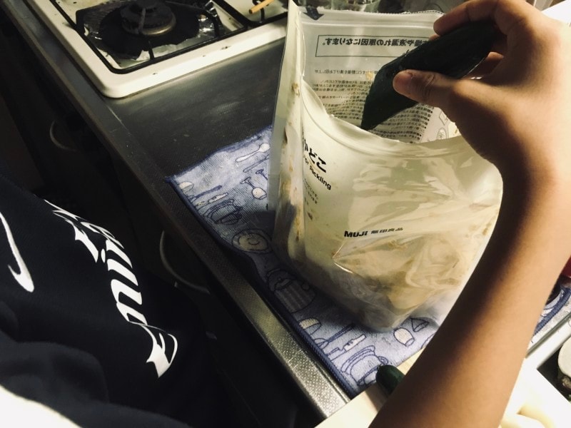 漬ける野菜の量も、その日の気分で。