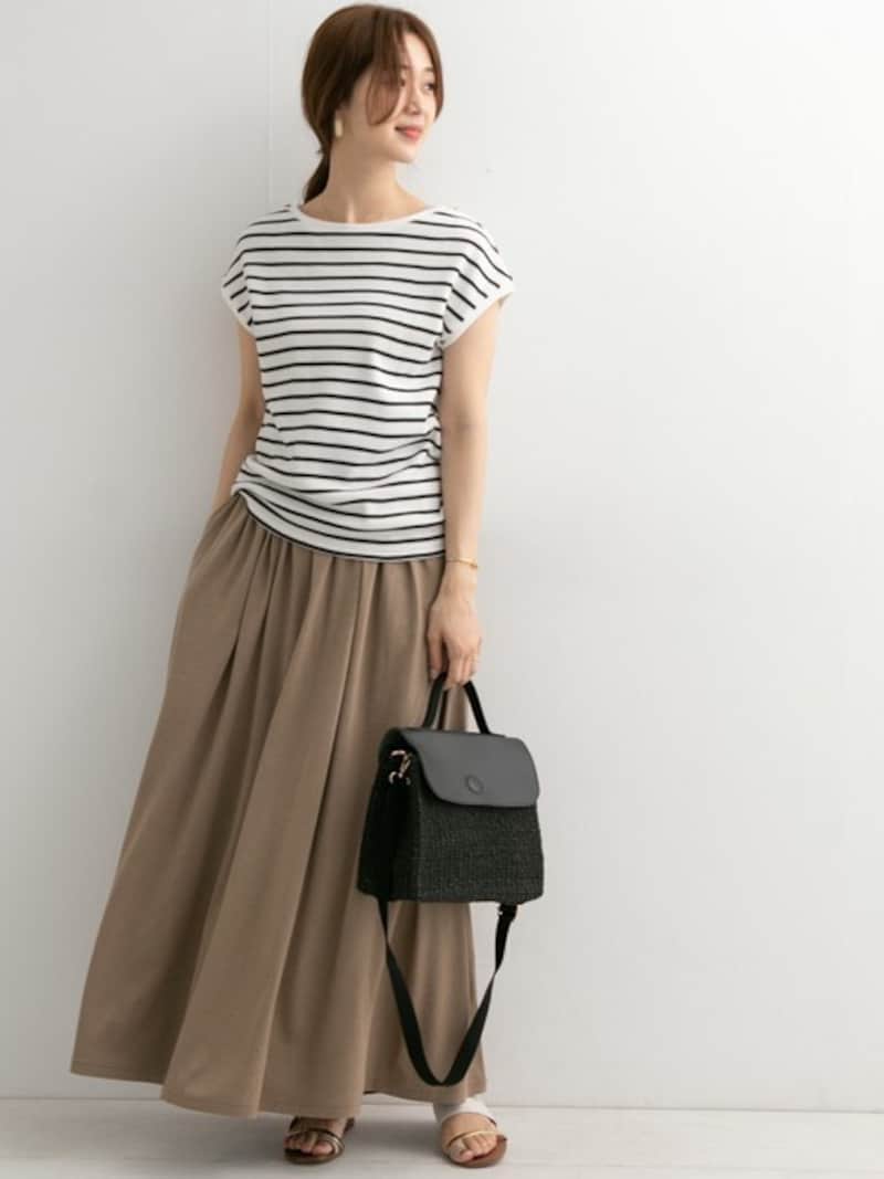 同じボーダーもふんわりギャザーに変えるだけでおしゃれ度もアップ 出典:WEAR