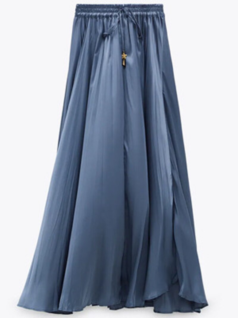 シワ加工入りサテン風スカート(出典:ZARA)
