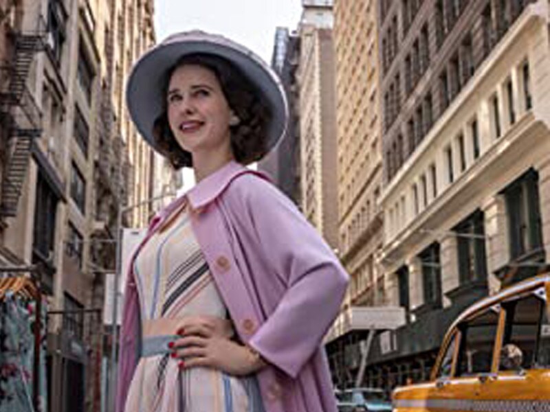 50年代ニューヨークファッションが楽しめる！ミリアムの衣装