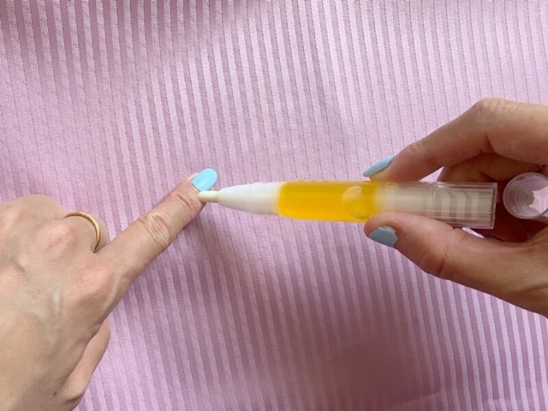 手軽に持ち運べるペンタイプが嬉しい！