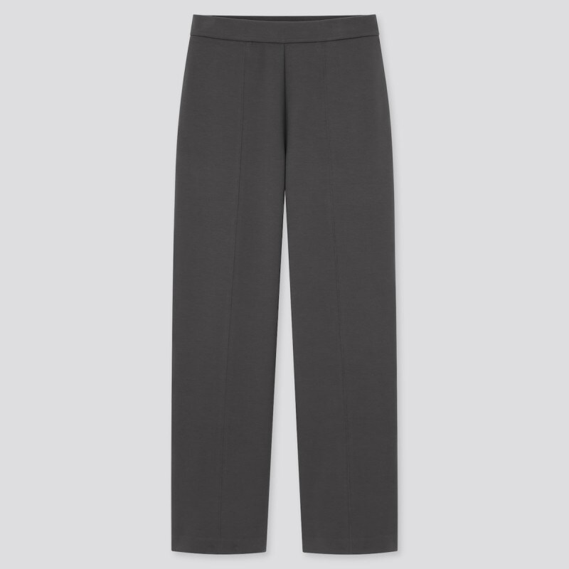ストレッチダブルフェイスストレートパンツ（出典：UNIQLO）