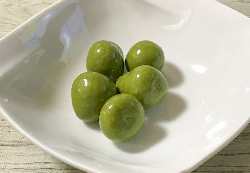 無印良品の不揃い宇治抹茶チョコがけいちご