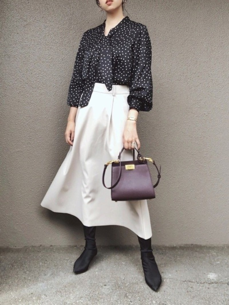 上下GUに見えない!上品な大人可愛さが光るコーデ 出典:WEAR