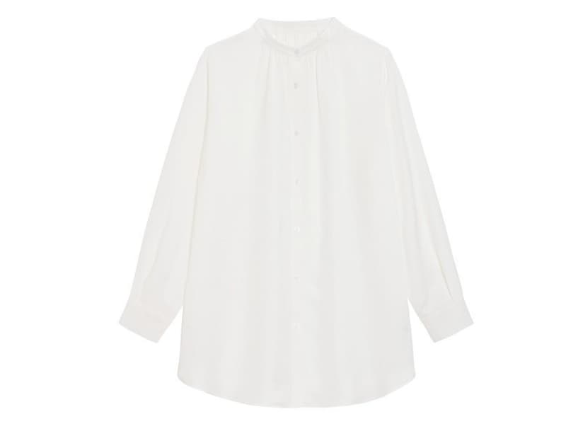 GU バンドカラーロングシャツ 1990円(税抜)