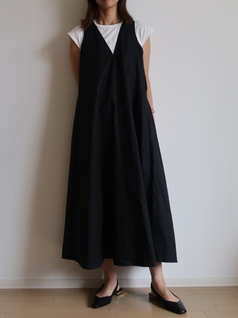 ZARA  フレアーワンピース  5990円（税込）