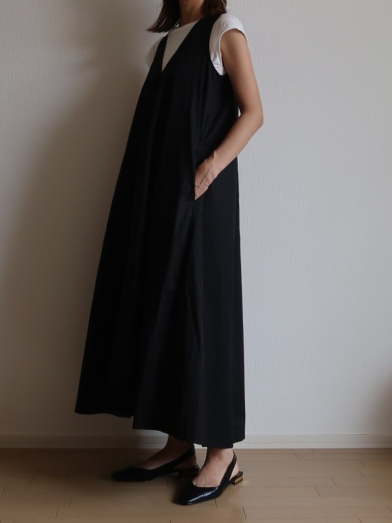 Aラインのワンピースには珍しく、両サイドにポケットが付いています