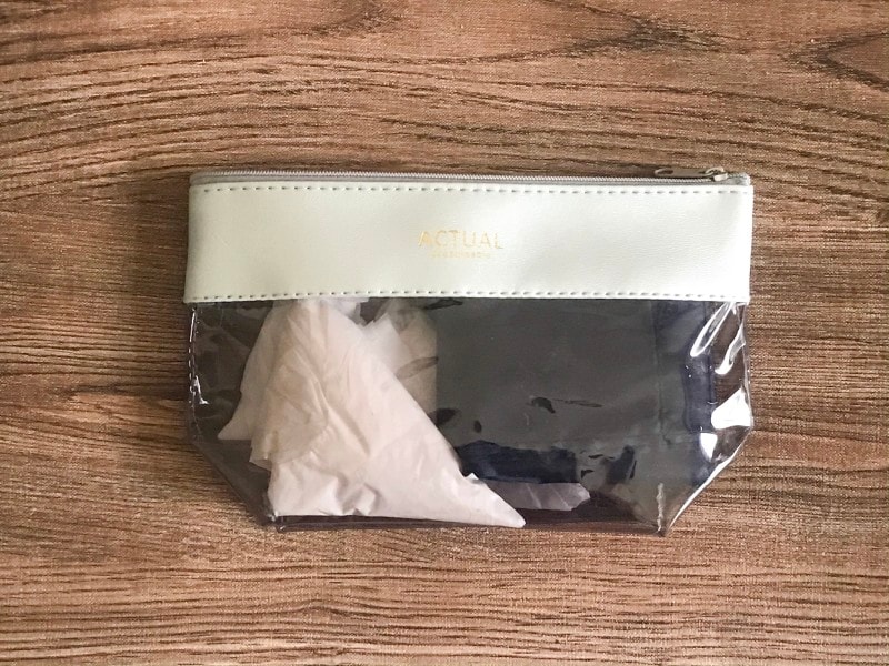 レジ袋とエコバッグの持ち歩き方